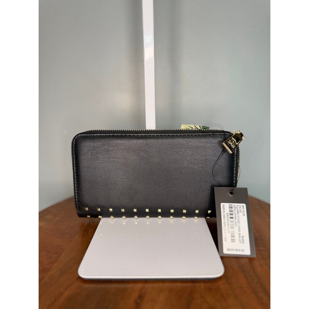 NWT Badgley Mischka Studded Zip Around Wallet Black Gold MSRP $59 - Picture 2 of 6